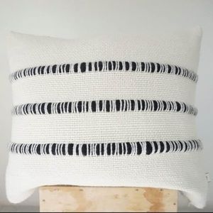 NWT Merino Wool Chunky Knit Pillow Case